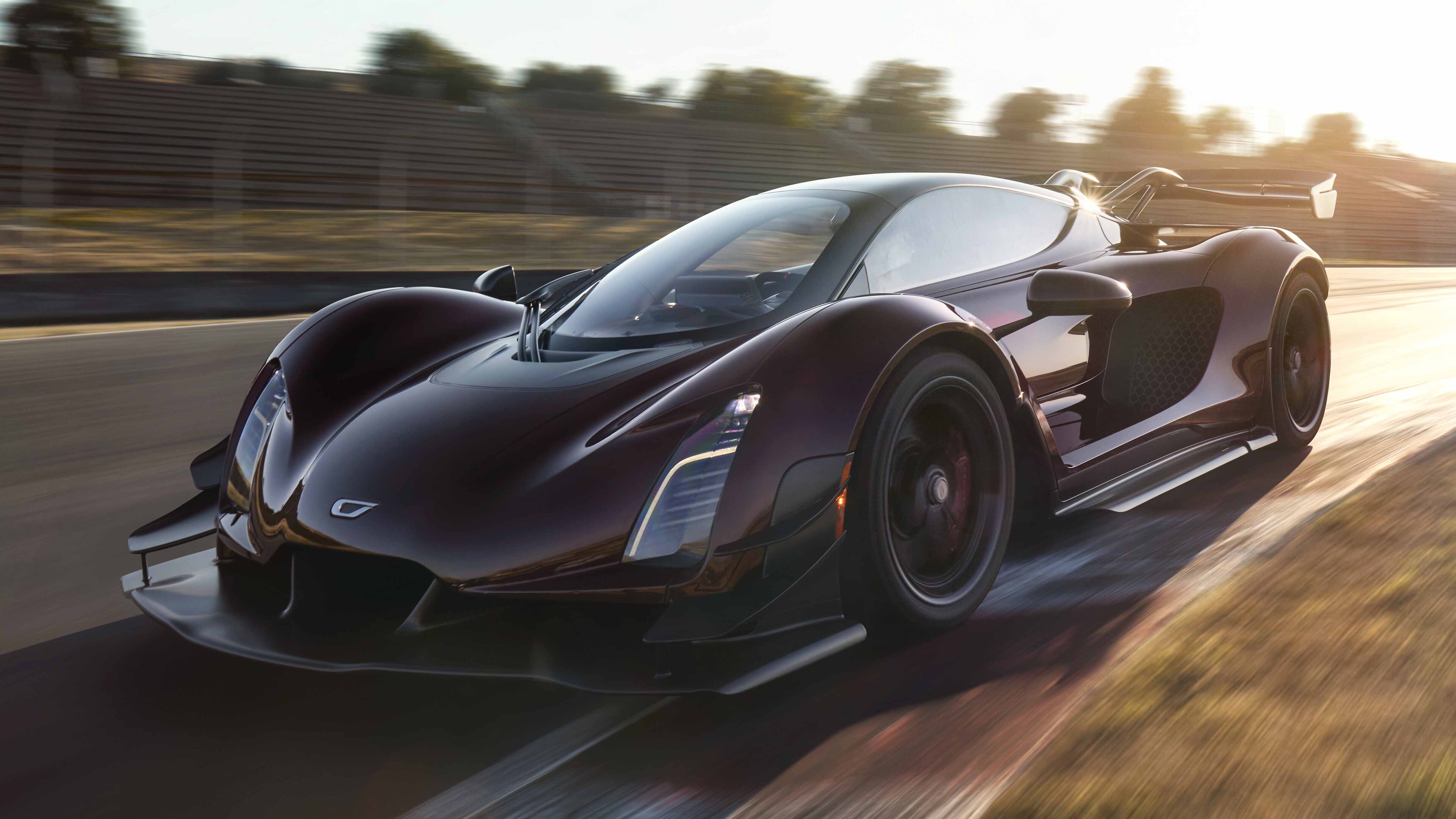 Czing and a prayer: flat out on track in Czinger's 3D printed 21C